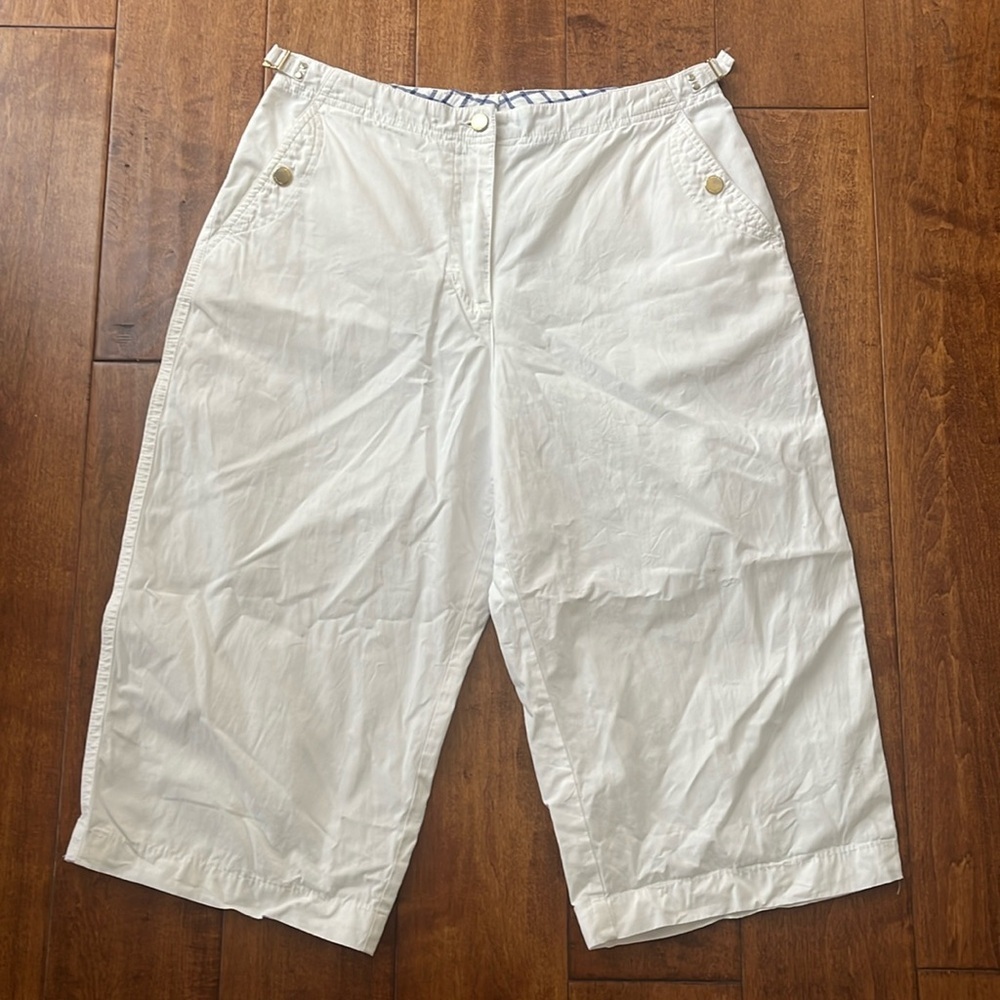 Lauren Ralph Lauren White Women’s Bermuda Shorts